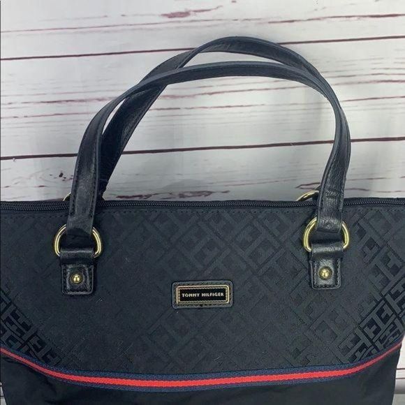 Tommy Hilfiger Black Patterned Zippered Handbag Shoulder Purse - Picture 3 of 7